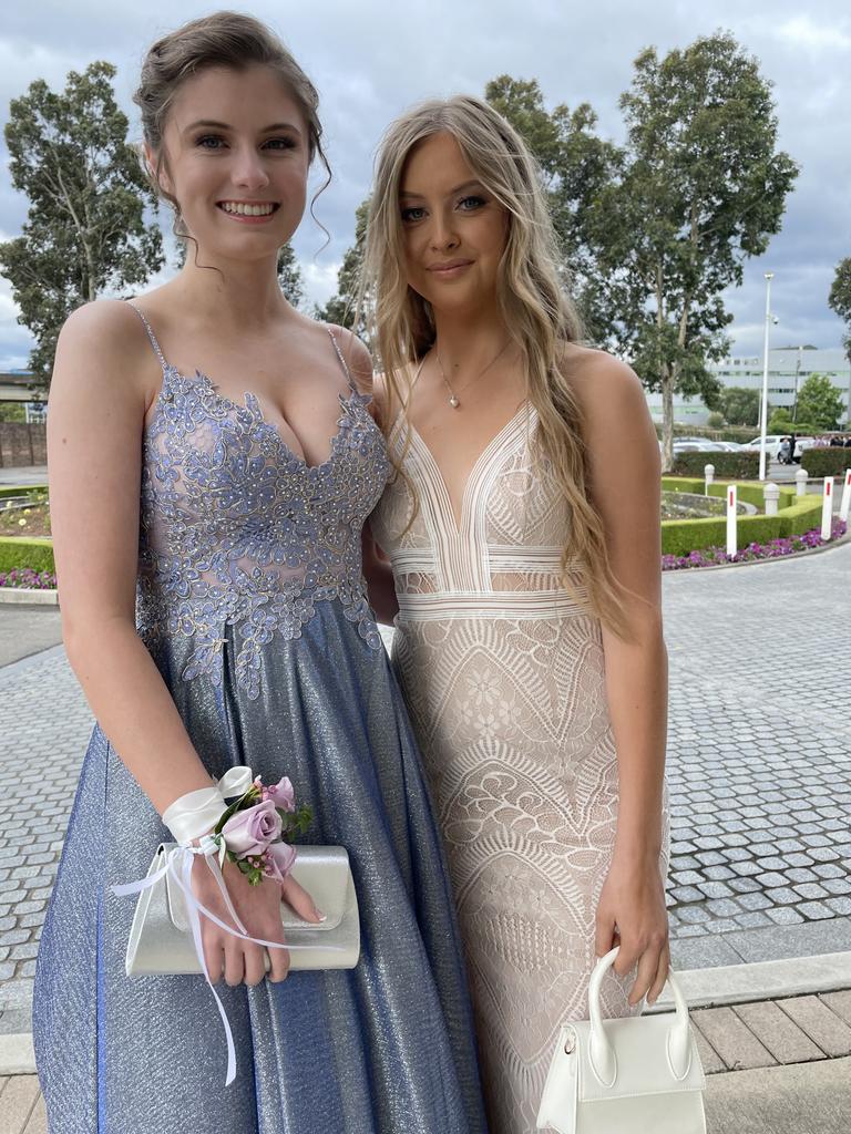 2021-mcauley-formal-02