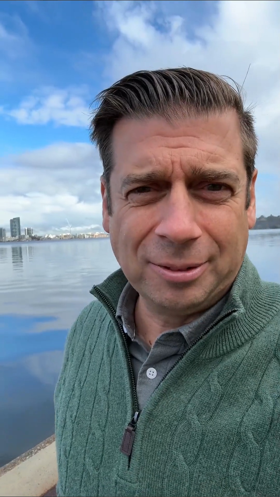 617762377044461_757856810064845-1