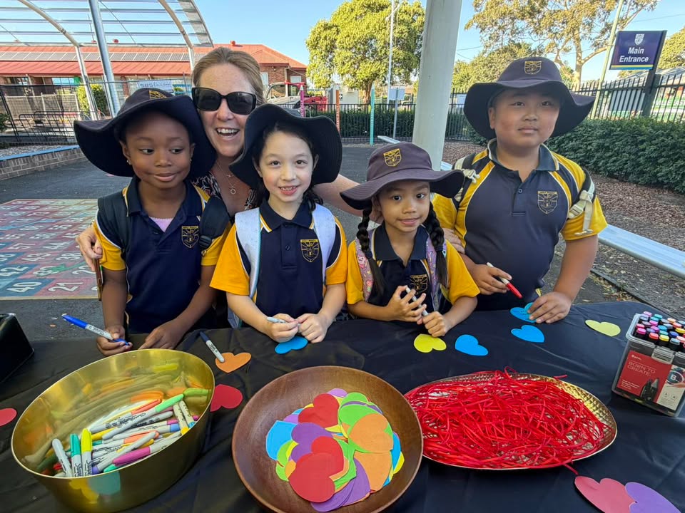 617762377044461_1243545207799505-1