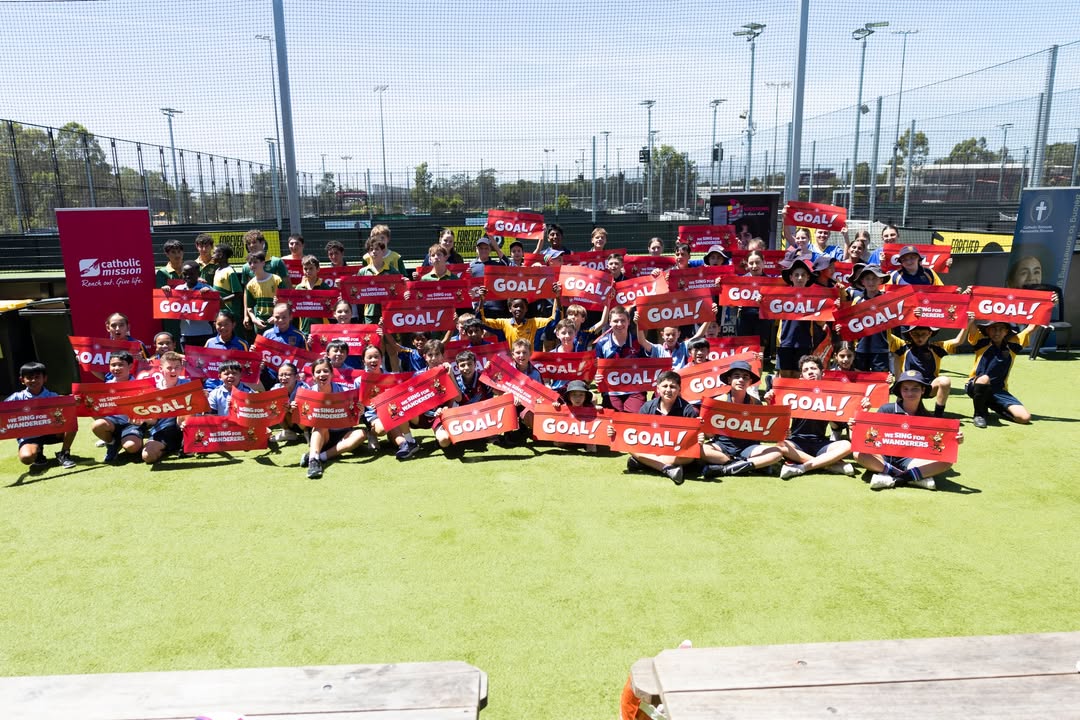 617762377044461_1288485096638849-1