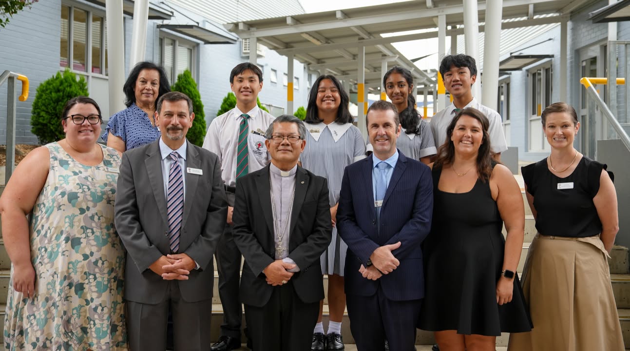 617762377044461_1335911855229506-1