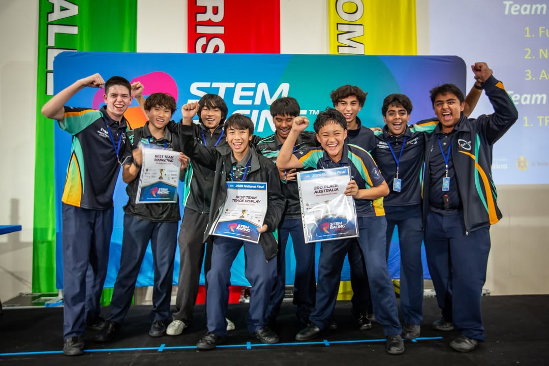 617762377044461_1364990495654975-1