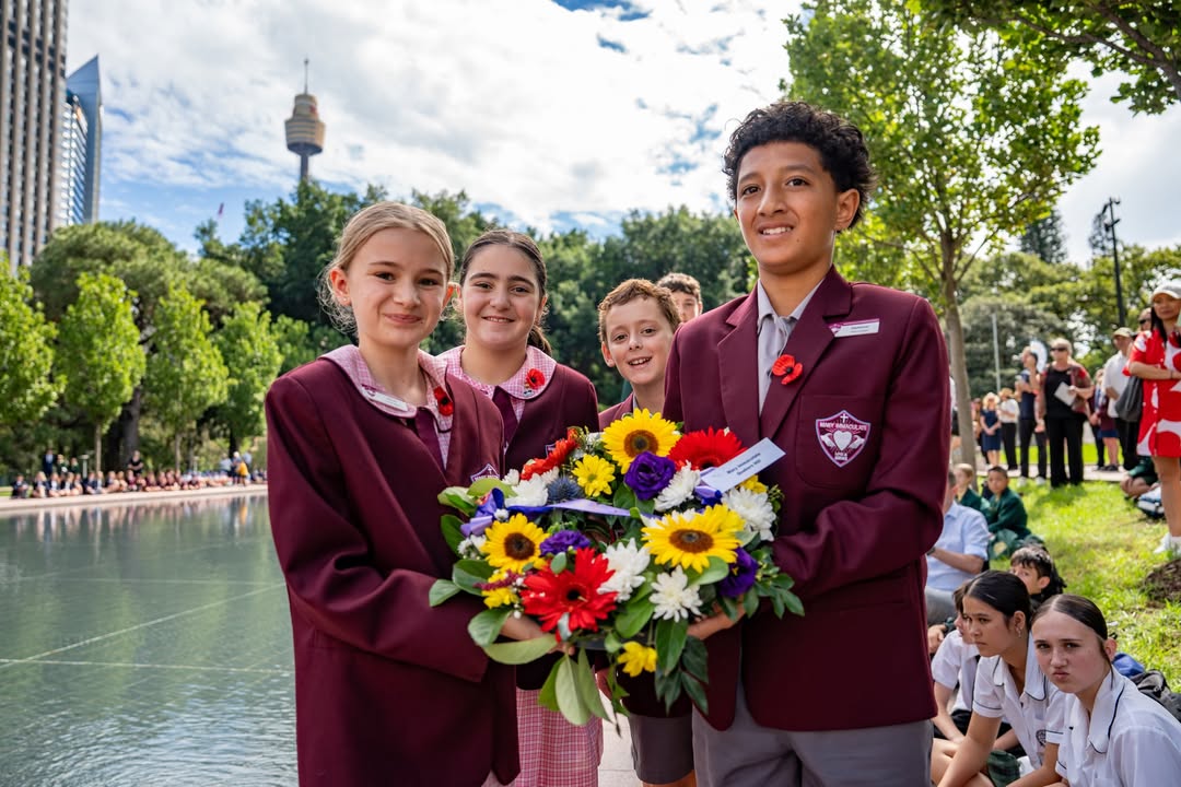 617762377044461_1376445617842796-1