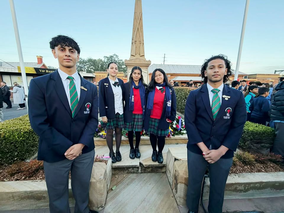 617762377044461_1380829867404371-1