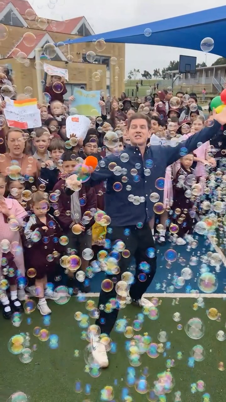 18631189021059350-1