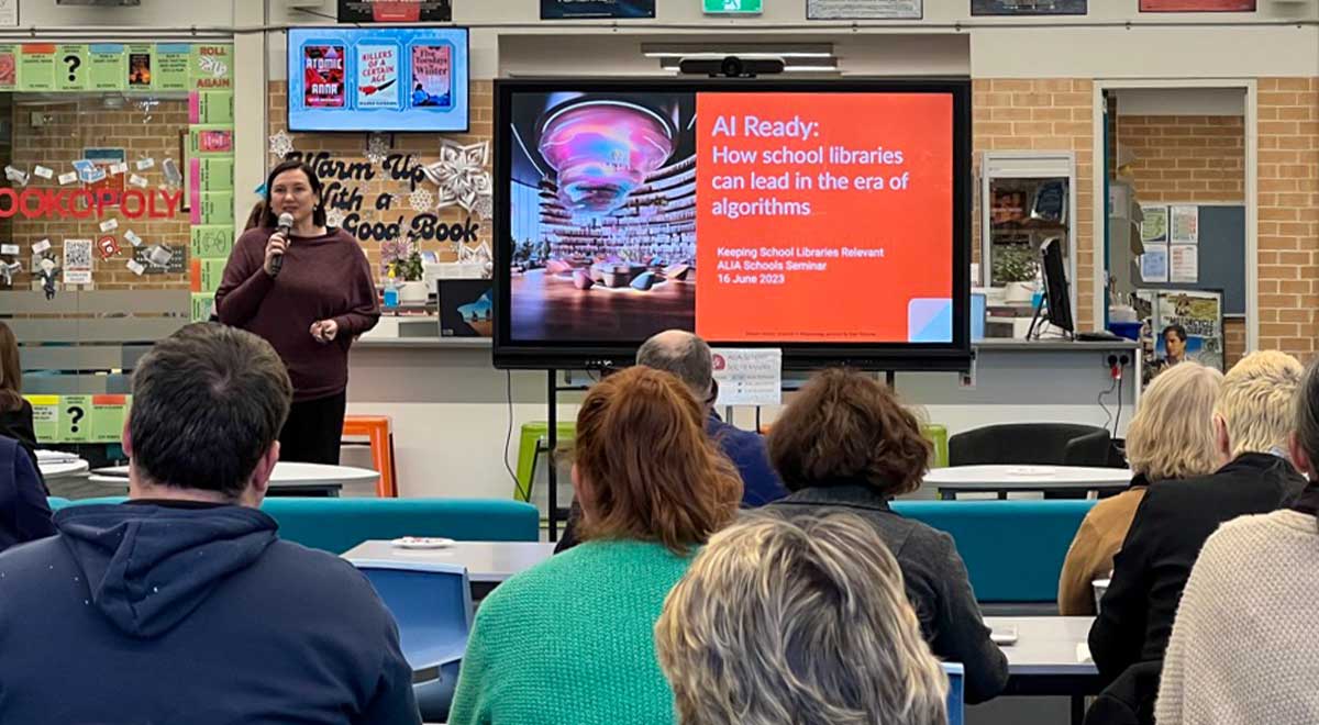 CSPD Teacher librarian presenting at the ALIA seminar about artificial intelligence (AI)